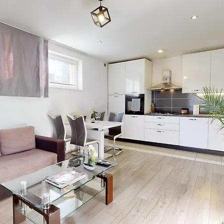 Apartman Antonela * سبليت